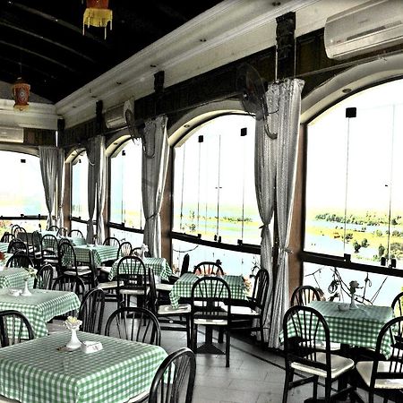 King Akhenaton Hotel 明亚 外观 照片
